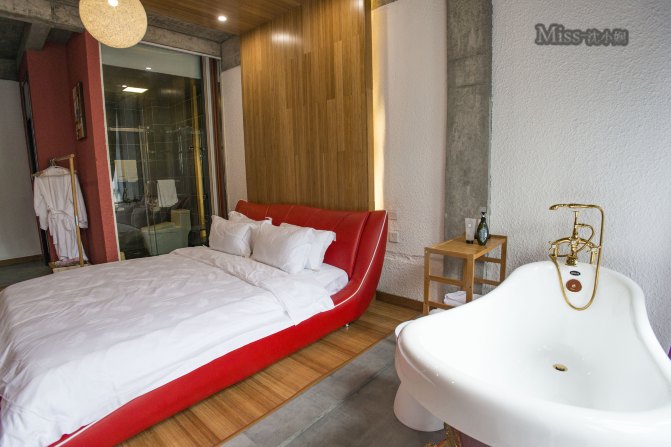 在这座神山中，我们每个人都是武林高手