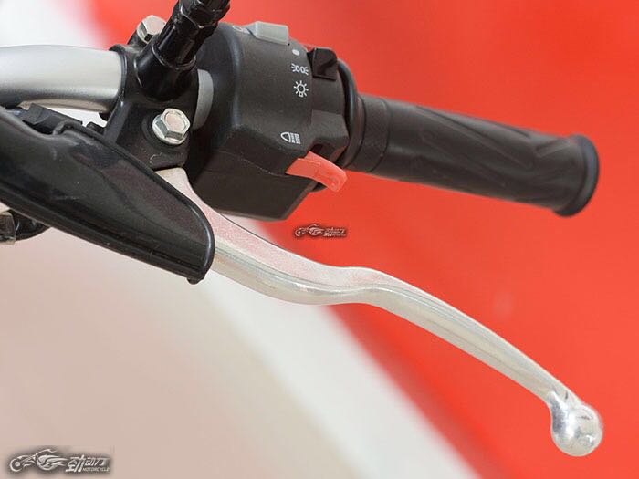 雅马哈xtz125最新款,雅马哈xtz125越野摩托车测评