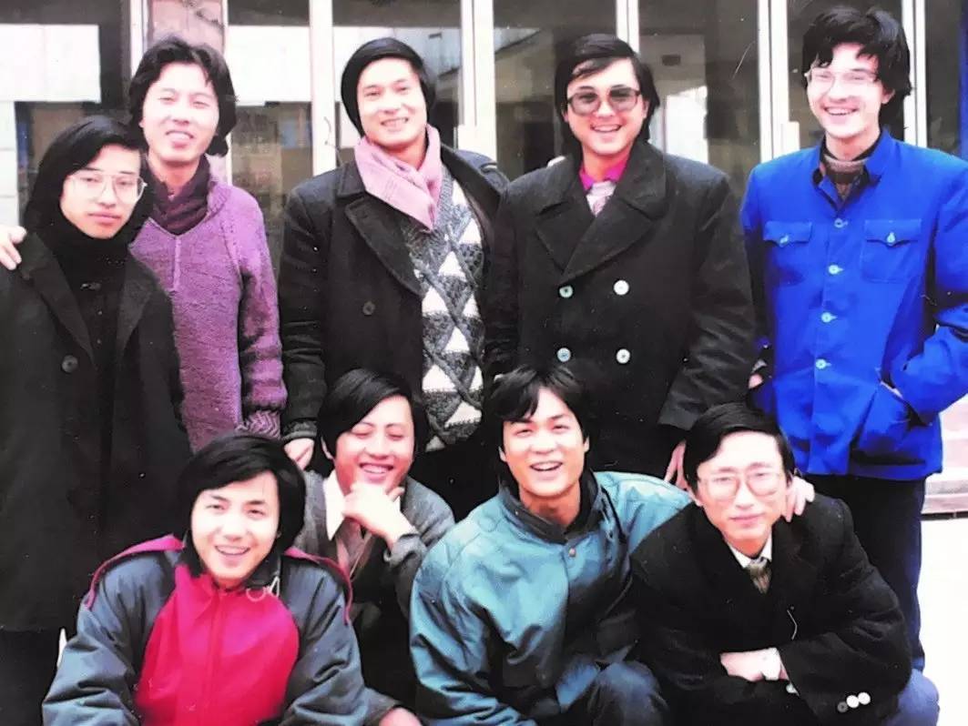 张枣：生活啊，快递给我的手