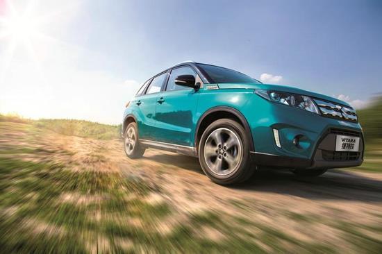 铃木维特拉车身刚性测试,长安铃木维特拉越野测试