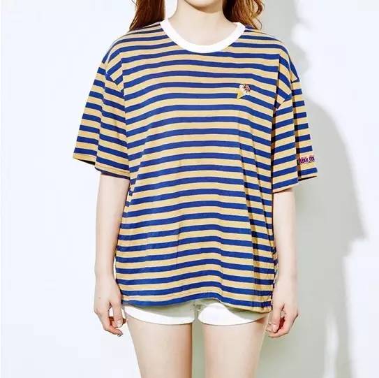 灏戝コ鍋跺儚瀹為敜瑙嗛,灏戝コ鍋跺儚寰崥