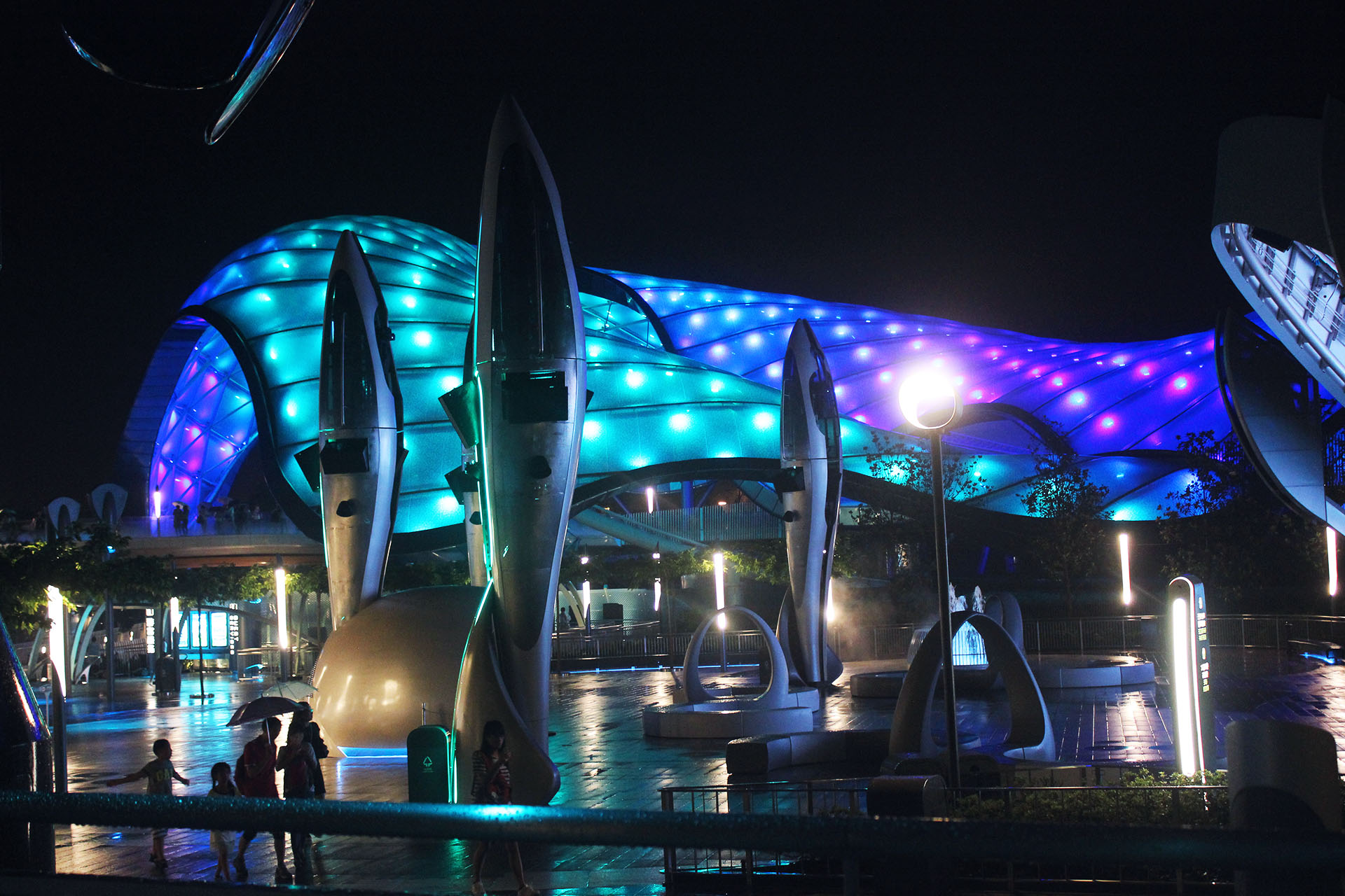 上海迪士尼好玩吗值得去吗,上海迪士尼一整天游玩攻略