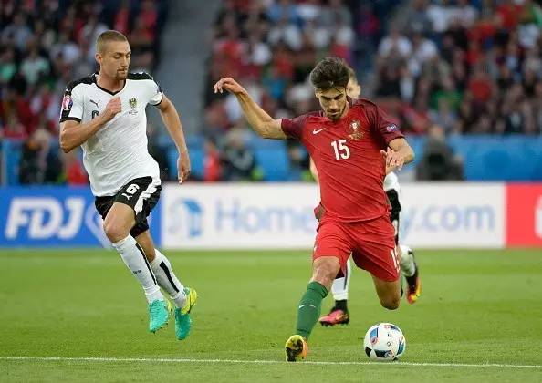 c罗与贝尔的巅峰对决,c罗和贝尔的左路之争