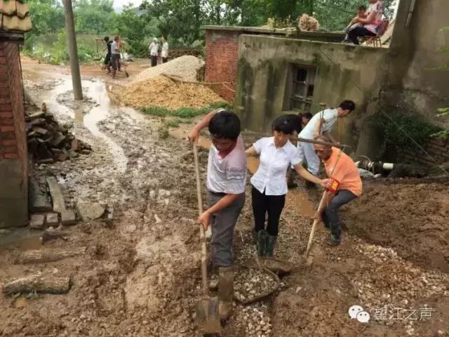 巾帼不让须眉英姿飒爽花木兰,巾帼不让须眉的女英雄花木兰