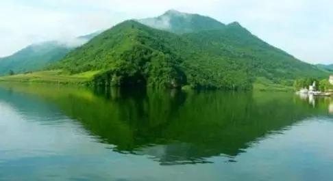 沈阳附近漂流排名第一名,沈阳漂流谷