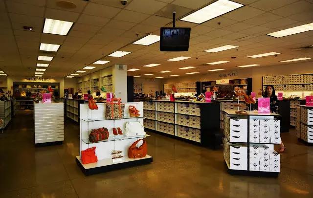 欲望都市几百元买Coach血拼纽约三大Outlets