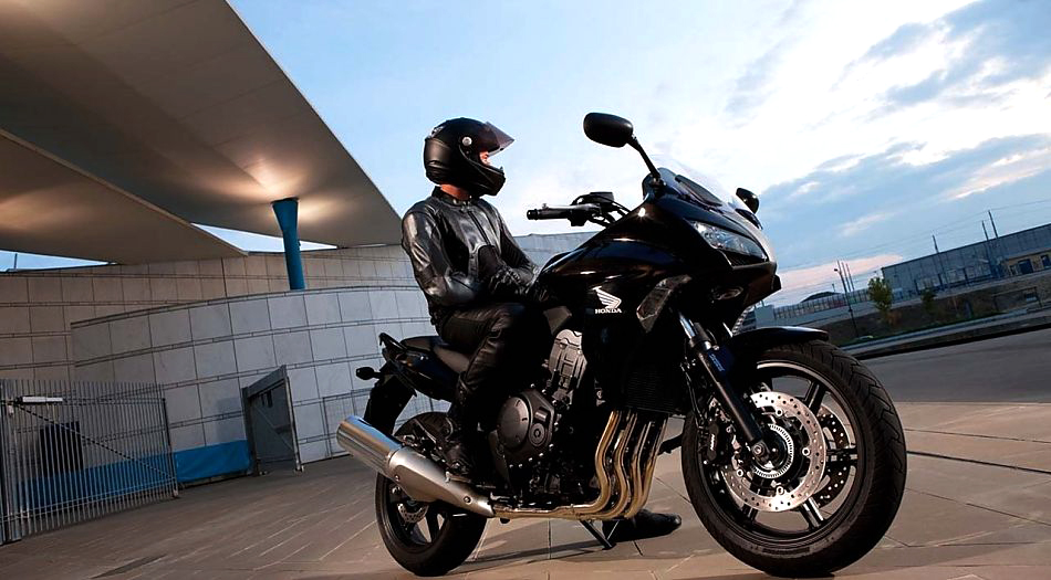 hondacbr1000sp,hondacbr1000rr赛道版