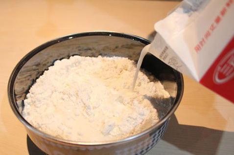 50岁阿姨适合什么样的护肤方法,50岁阿姨轻松拥有好皮肤