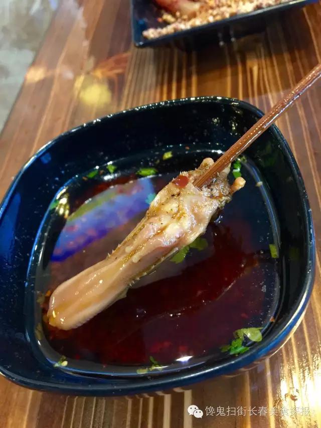 我发现了一家贼盖贼盖的串串他家的冒菜堪称神品！