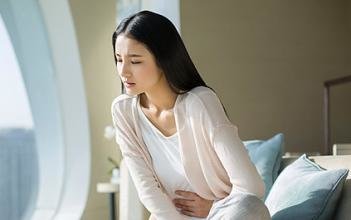 来大姨妈头痛乳房胀痛,没来大姨妈但是小腹疼胸疼