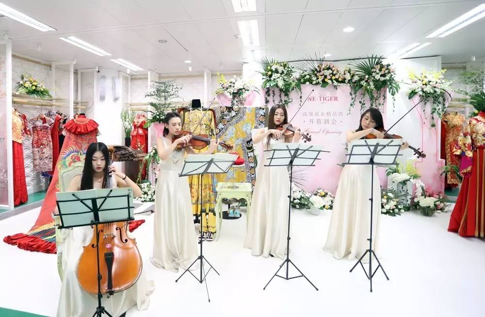 尚品|美衣、美食、美酒、美人,去NE·TIGER高级成衣店享受“四美”!