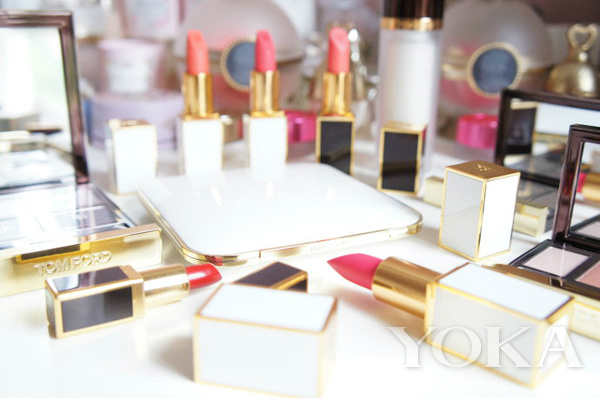 最近流行的口红唇膏,暗黄皮女人必买10款口红唇膏