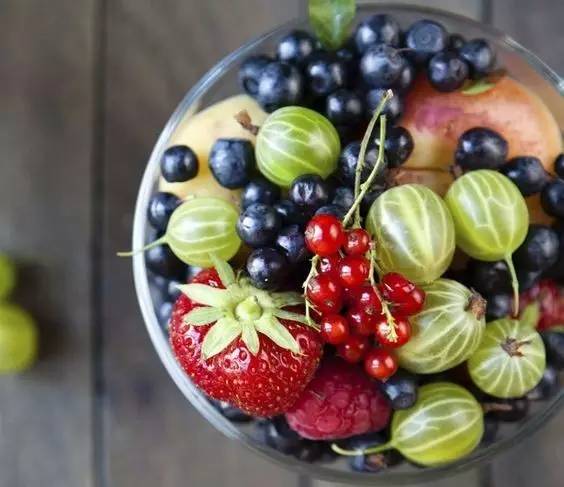 树莓、覆盆子、蔓越莓、黑莓，这些咖啡里的风味原型，你分得清楚