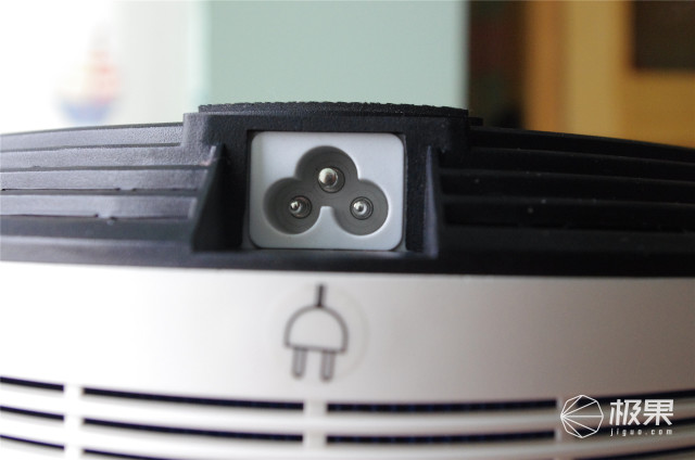 远程操控，省心省力，有了LifeSmart随时掌控室内空气质