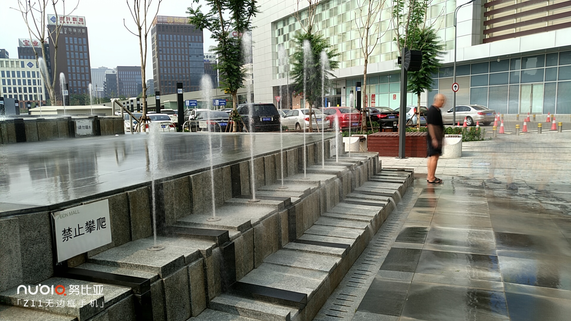 巅峰之战努比亚Z11与iPhone6S拍照谁更棒？