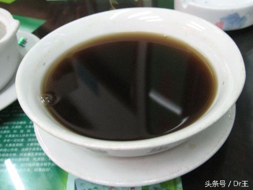 夏天身体还干燥是什么原因,体寒人夏天养生