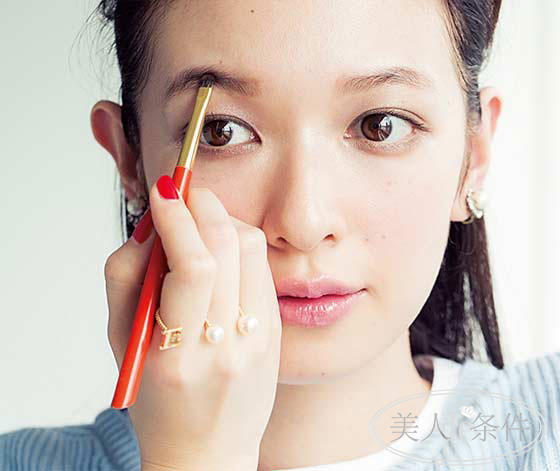 浓眉美妆教程初学者,浓眉欧美妆教程