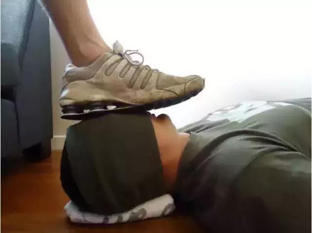 见过爱球鞋的,但是爱成这样的,你见过吗?