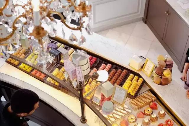 在香港不只是买买买,最重要的如何尝遍美食的全攻略