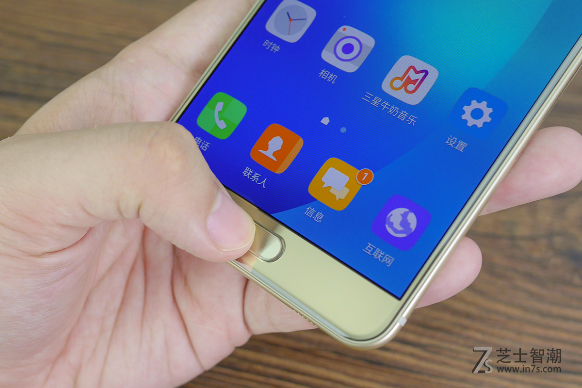 galaxyc7是什么手机,三星galaxyc7能用多久