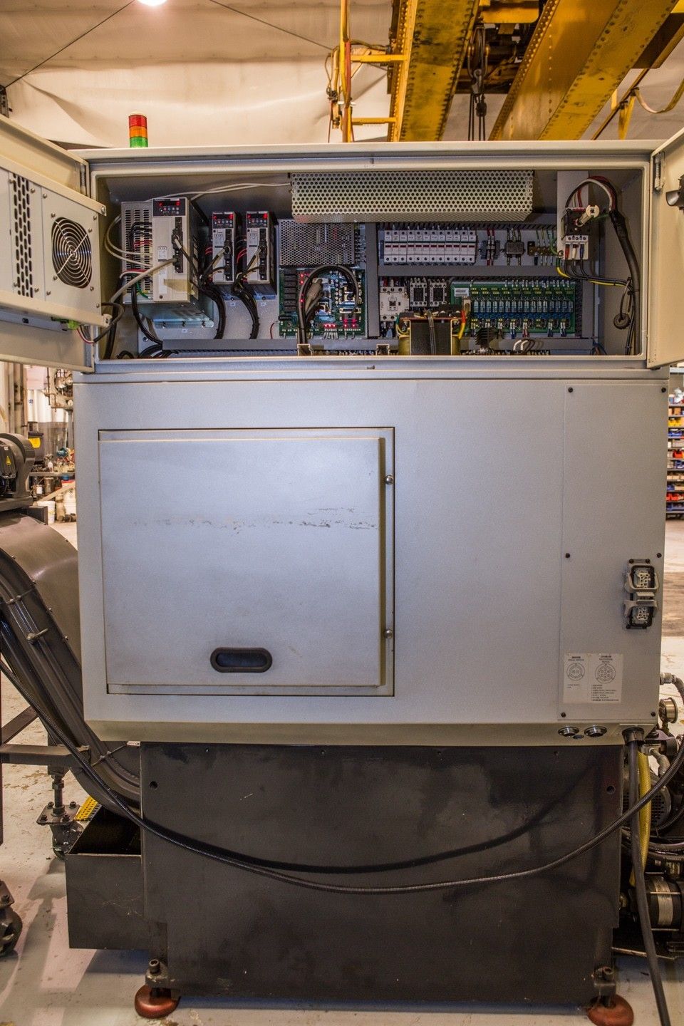 台湾丰雷数控车床,RFC-25,最节省场地的生产应用设备