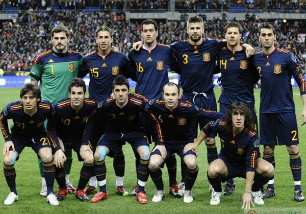 足坛十大经典球衣,足坛十大最好看球衣