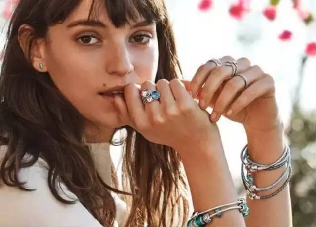 潘多拉为什么是女孩子的秘密,为啥女孩喜欢潘多拉