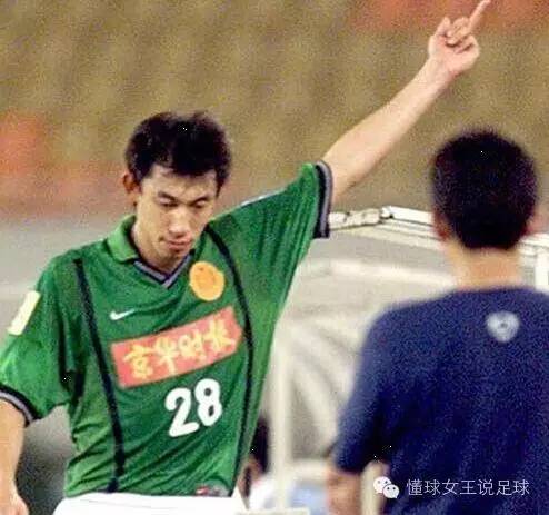 登巴巴凌空斩曼联,登巴巴打杰拉德