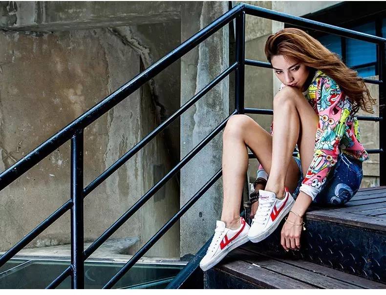 回力红白鞋是什么款,国产品牌回力鞋怎么样