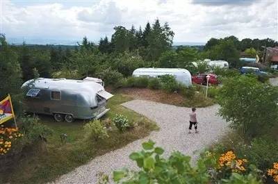 房车旅行在野外,玩房车的日常生活