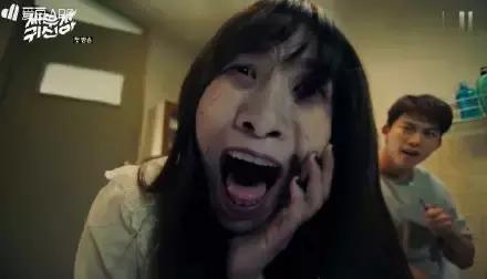 想看《打架吧鬼神》消暑结果被秀一脸，接吻能恢复记忆是什么鬼