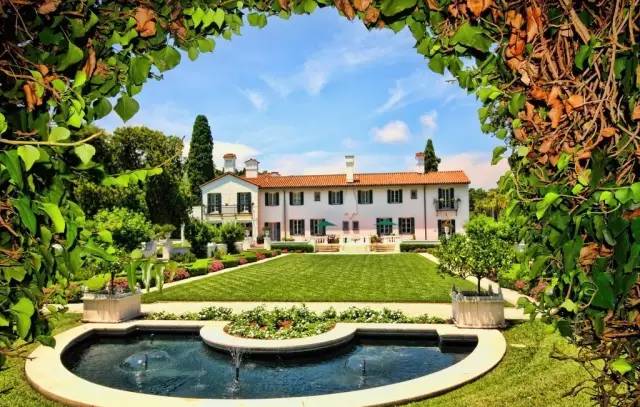 深圳一套房的(ju)钱(kuan),出国能买什么?看完懵B了