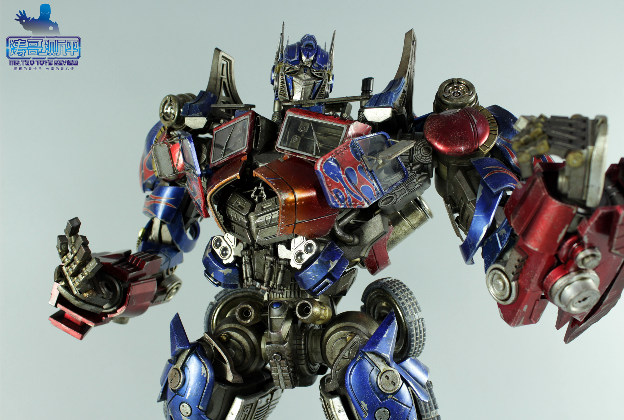 涛哥测评变形金刚3a,国产变形金刚3u级飞翼擎天柱