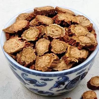 睡前五粒丹参片 (睡前吃五片丹参预防什么)