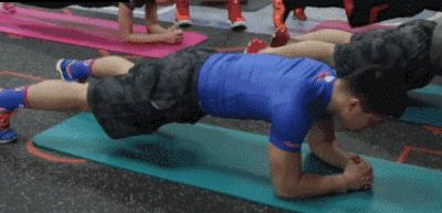 10天练就马甲线翘臀,翘臀和马甲线训练计划女生