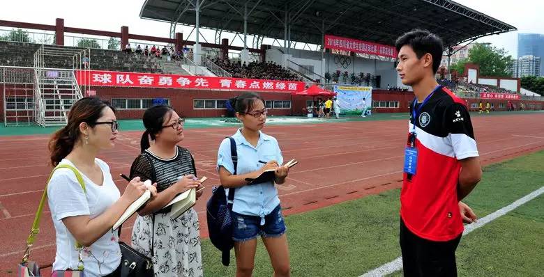 荣誉学校,荣誉学院是什么