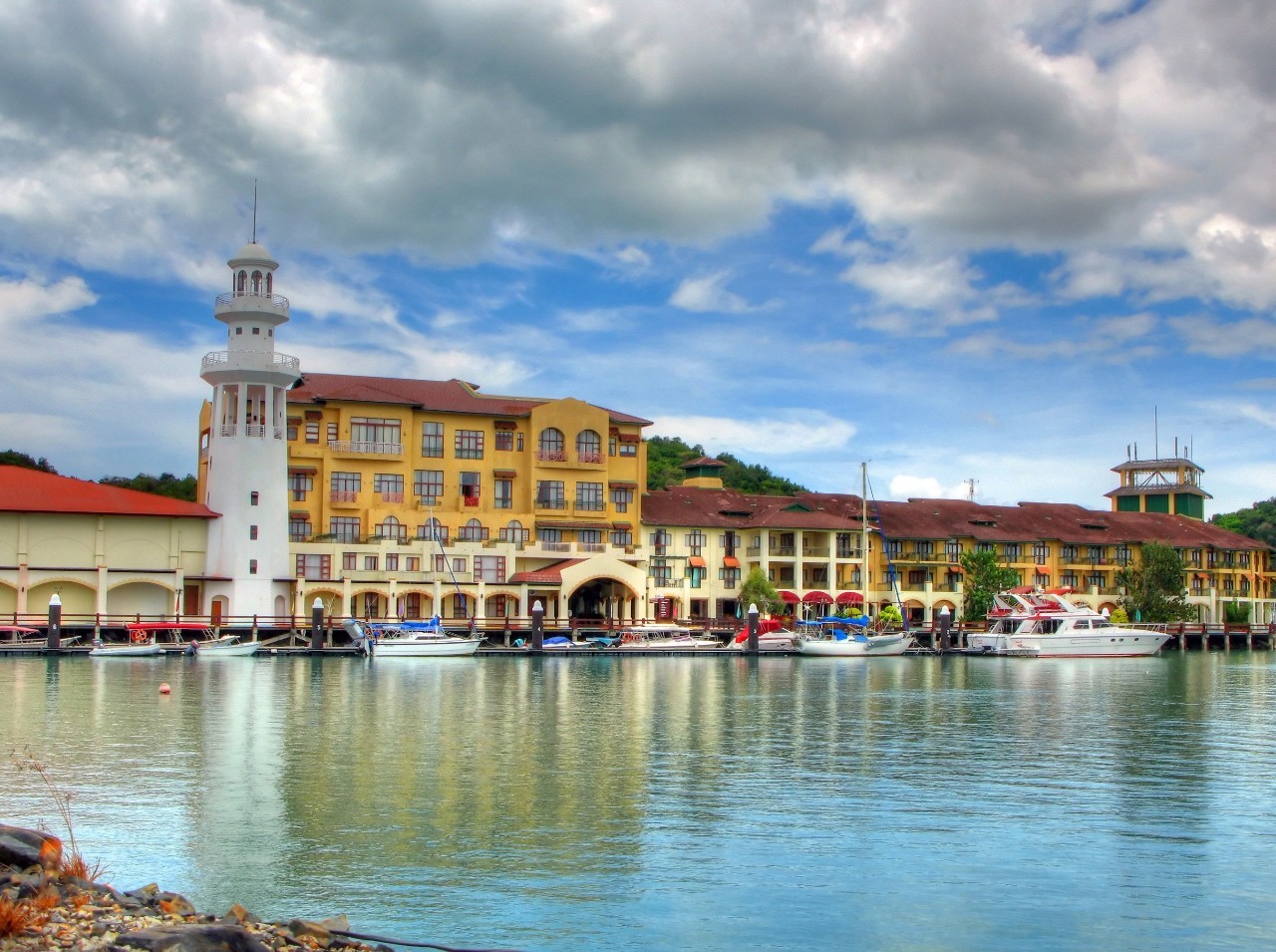 青岛出发邮轮旅游航线,邮轮出国游天津出发6月航线