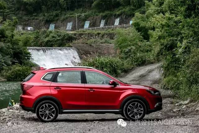 荣威2016rx5互联网自动版,荣威全新rx5模型