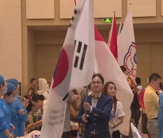 万人大赛完整版视频,世冠总决赛万人现场