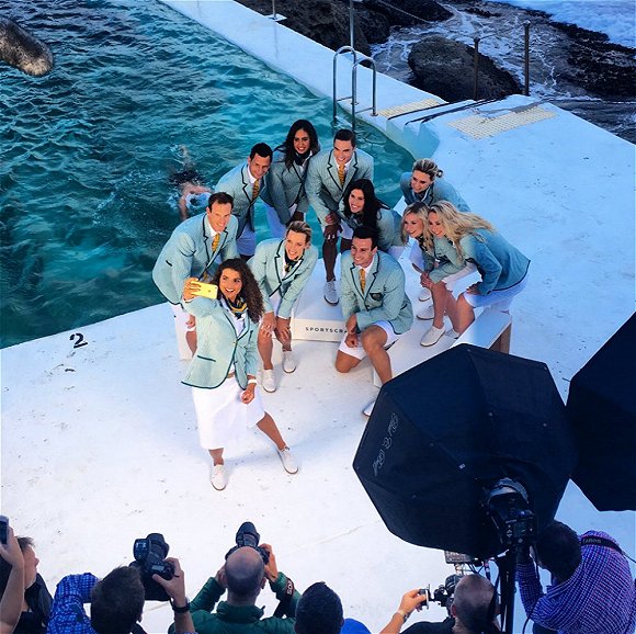 奥运会各国代表队队服曝光，中国队遭吐槽番茄炒蛋”？