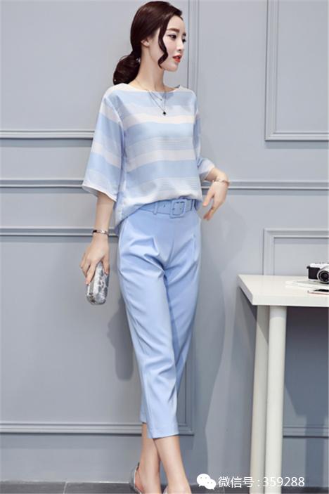 快来吧！和时尚达人们一起玩转这个清凉的夏天了