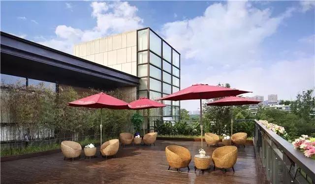 设计师巧妙利用空间装修,设计师极简中式设计效果