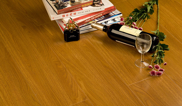 温江装修公司排名　多层实木地板优点