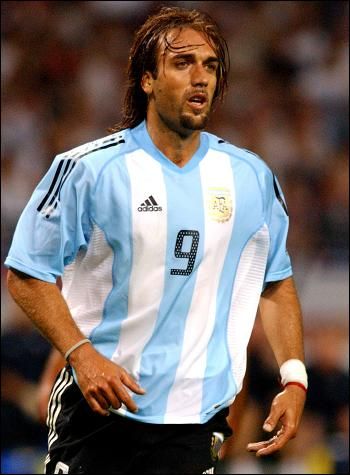 天下足球送给梅西的绝美文案,天下足球十大经典文案