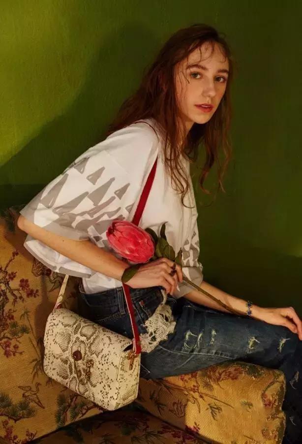 高圆圆粉色包包,高圆圆包包谁设计的