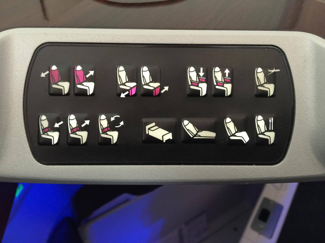 白菜价丨卡航早鸟大促:成都往返巴黎3884,往返伦敦4440!(含税)