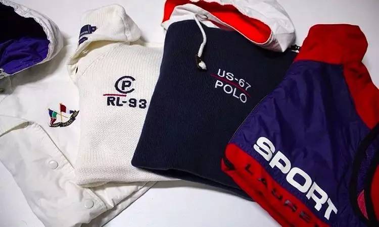 上千块的PALACE、GOSHA复古风单品,这店只需几分之一