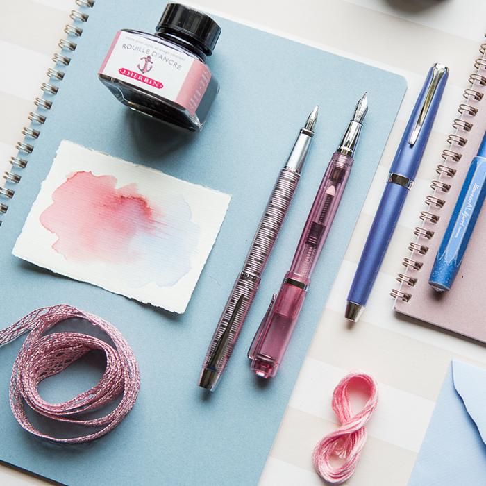 有了这份「夏日买包小指南」，我不会死在这个夏天了