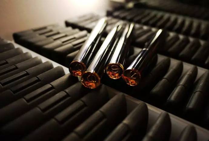 黑管口红哪个颜色好看,大牌细管口红