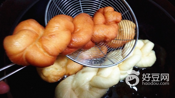 蜂蜜麻花的配方,缘麦坊蜂蜜麻花